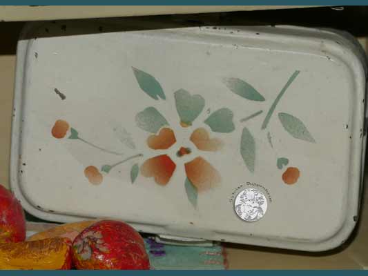 antike Puppenküche, Gehäuse Gebrüder Bing Nürnberg