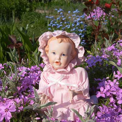 Emily von Yolanda Bello