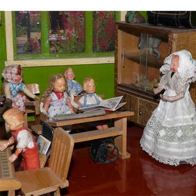 Die neue Lehrerin ist da