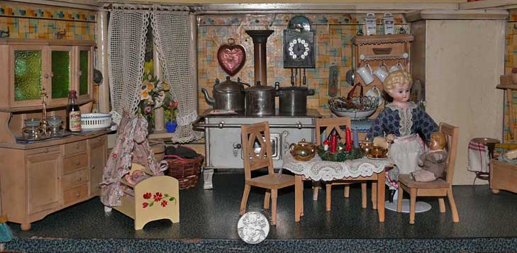 antike Puppenküche 20er Jahre - Bild 1