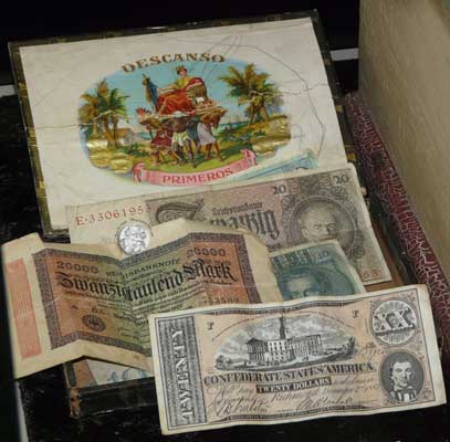 In den Nachkriegsjahren selbstgebauter Laden