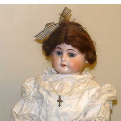 Porzellankopfpuppe von der Fa. Heubach von 1901
