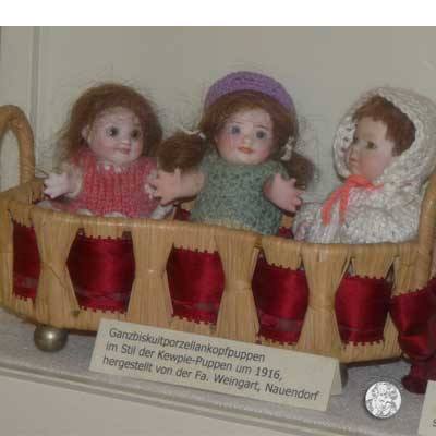 Ganzbiskuitporzellanpuppen, Firma Weingart, Nauendorf, um 1916