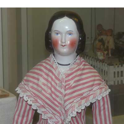 Puppe von um 1850, Hersteller unbekannt