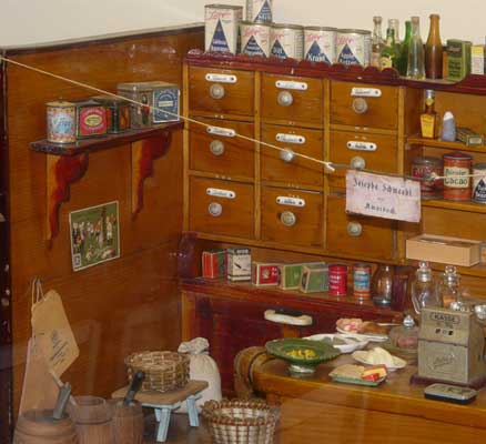 um 1900, Ausstattung thematisch gesammelt von 1890 - 1940