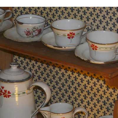 Geschirr  Puppenhaus Mitte 19. Jh.