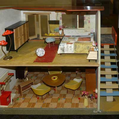 Haus Karin, VEB Holzspielwaren Grünhainichen, Erzgebirge, DDR