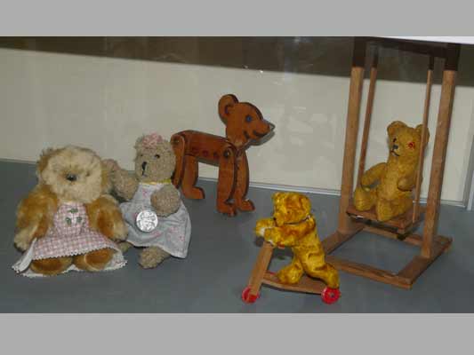 Im Schloss, da sind die Bären los