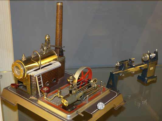 Spielzeug-Dauerausstellung Schloss Frohburg