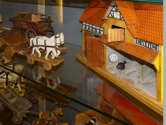 Spielzeug-Dauerausstellung Schloss Frohburg
