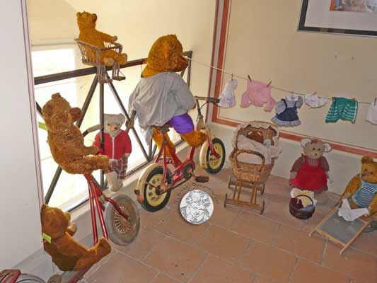 Im Schloss, da sind die Bären los