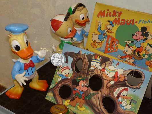 BRD - Micky Maus-Flohhüpf-Spiel