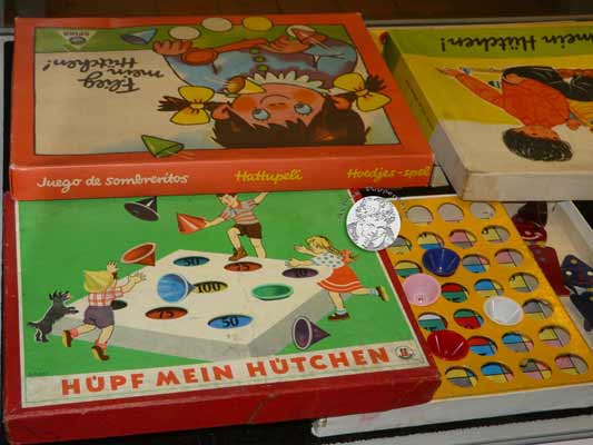 BRD - unten Hüpf mein Hütchen