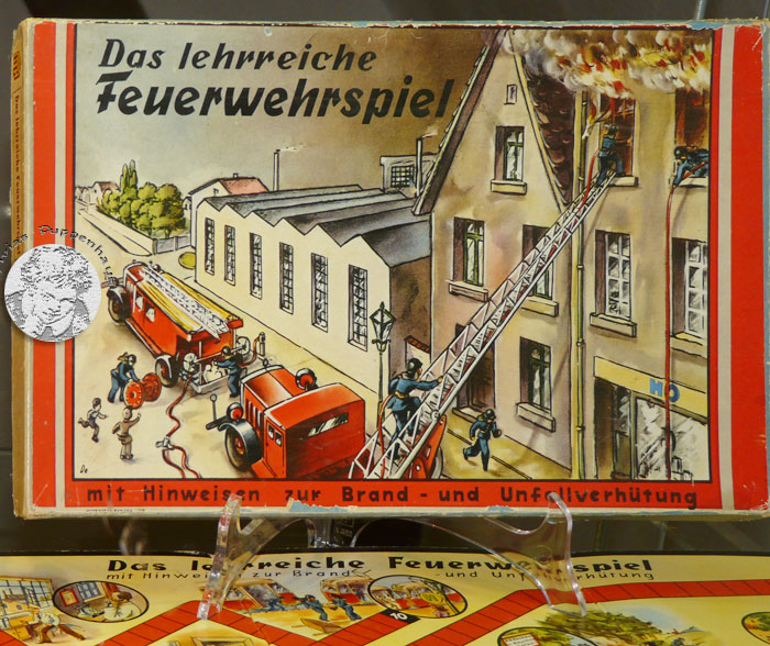 Spiel mit! Historische Gesellschaftsspiele aus Deutschland-Ost und Deutschland-West