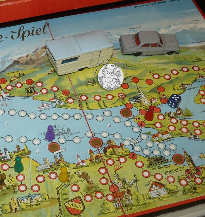 Spiel mit! Historische Gesellschaftsspiele aus Deutschland-Ost und Deutschland-West