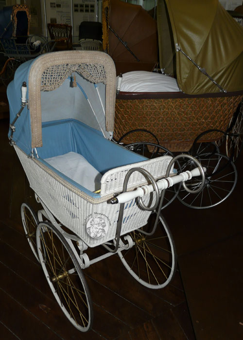 Kinderwagensammlung Schloss Moritzburg Zeitz