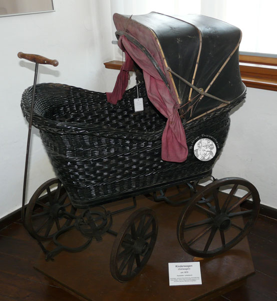 Kinderwagensammlung Schloss Moritzburg Zeitz